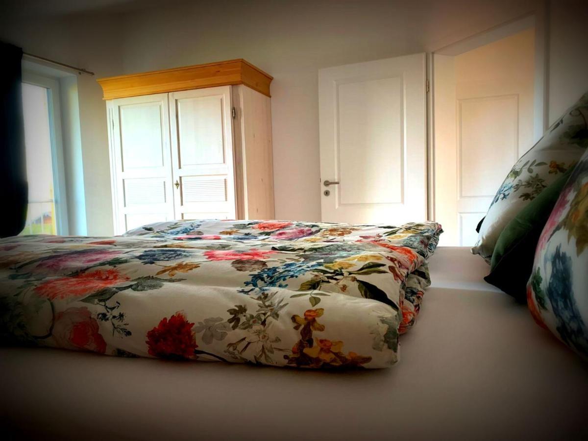 23 Neu Erbaute Ferienwohnung Mit Schloss- Und Panoramablick Halblech Extérieur photo
