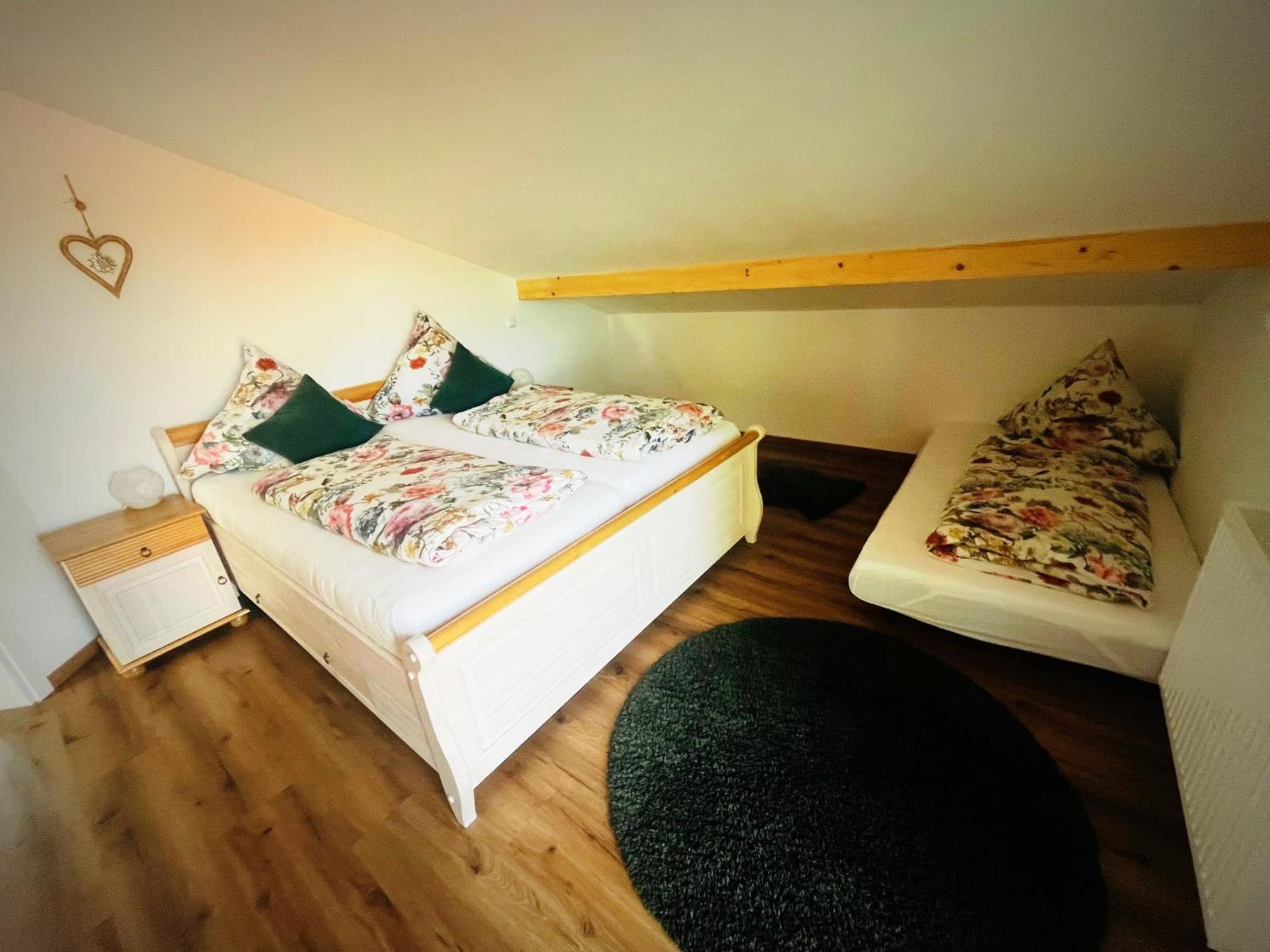 23 Neu Erbaute Ferienwohnung Mit Schloss- Und Panoramablick Halblech Extérieur photo