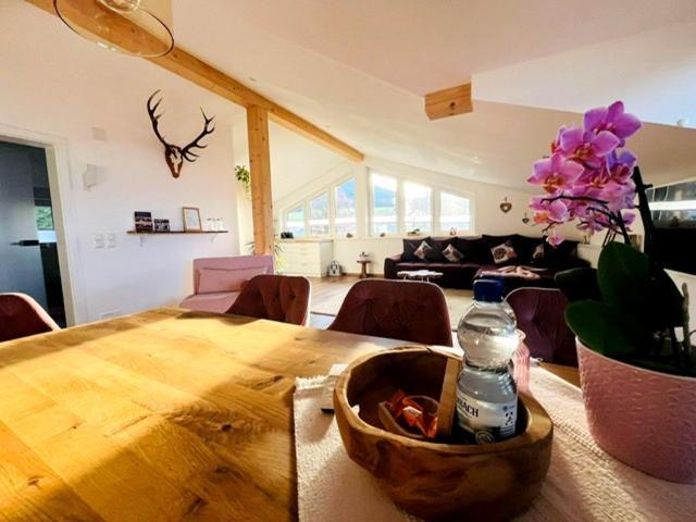 23 Neu Erbaute Ferienwohnung Mit Schloss- Und Panoramablick Halblech Extérieur photo